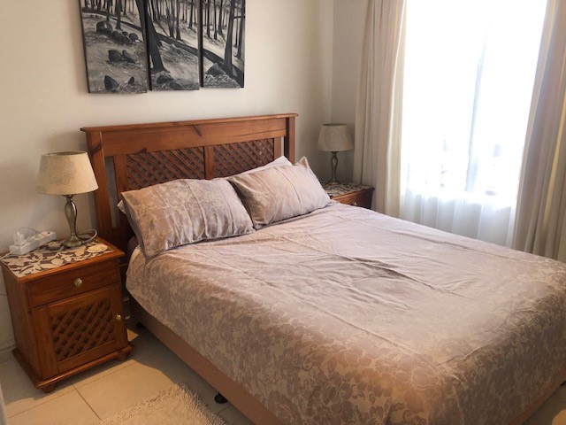 To Let 1 Bedroom Property for Rent in Calypso Beach Western Cape